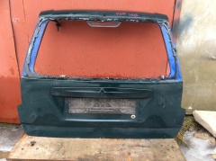 Дверь багажника без стекла задняя 